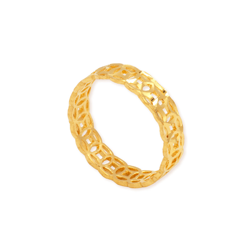 24k gold money maker ring standing on a white background